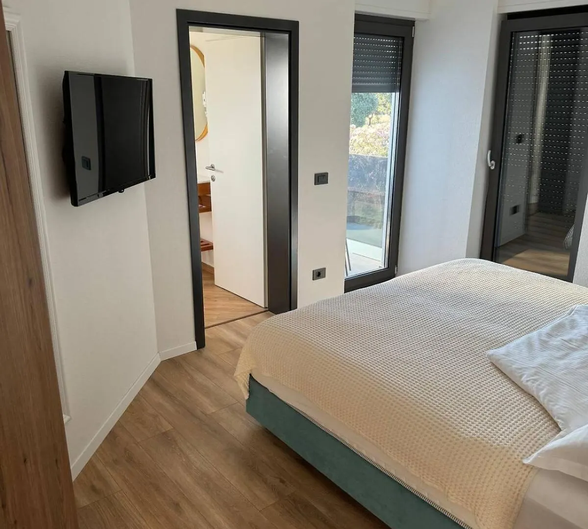 Rooms Funtana With Pool
